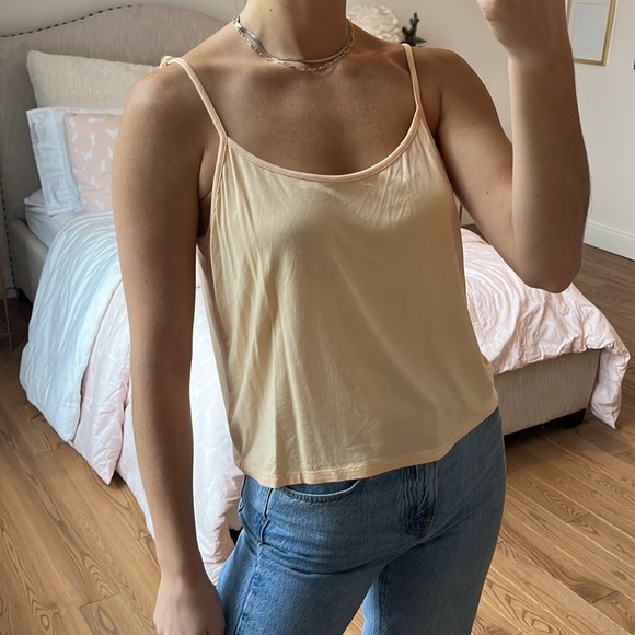 Orange coral color tank top - Picture 3 of 9